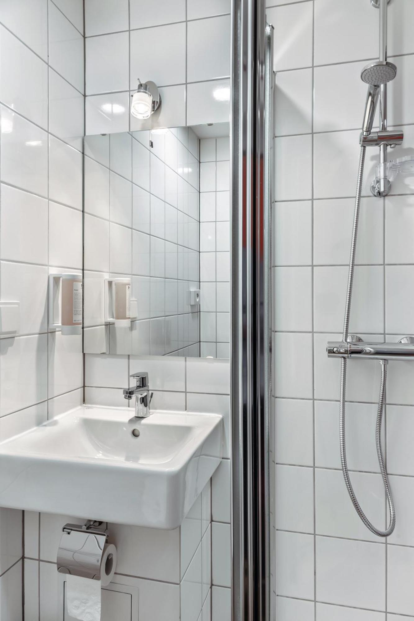 Augustus Hotel Bernkastel - Comfortable Budget Hotel ภายนอก รูปภาพ